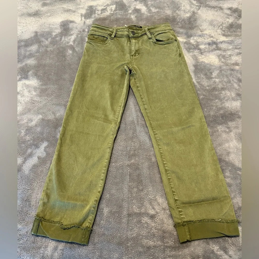 KUT women’s stretch Army green straight leg twill chino pants size 4